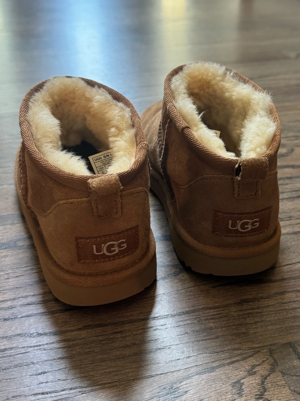 Low Top UGG Boots!